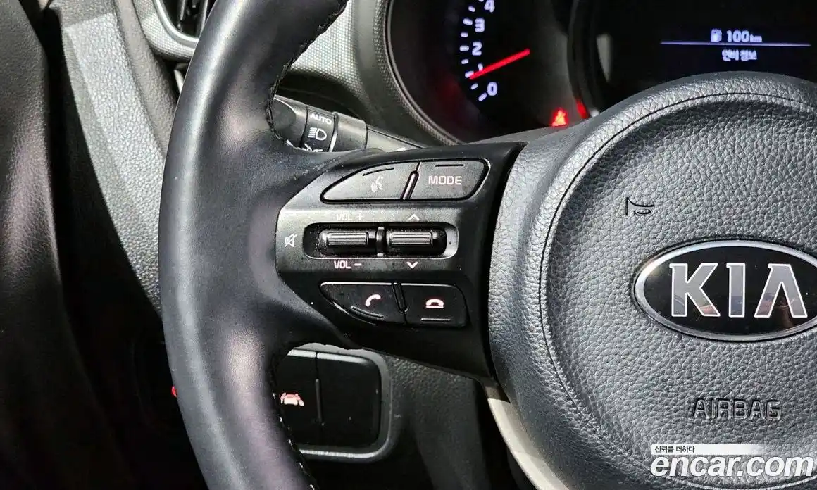 Kia Ray 2021 1.0 Автомат в Москве № 124416, фото 18