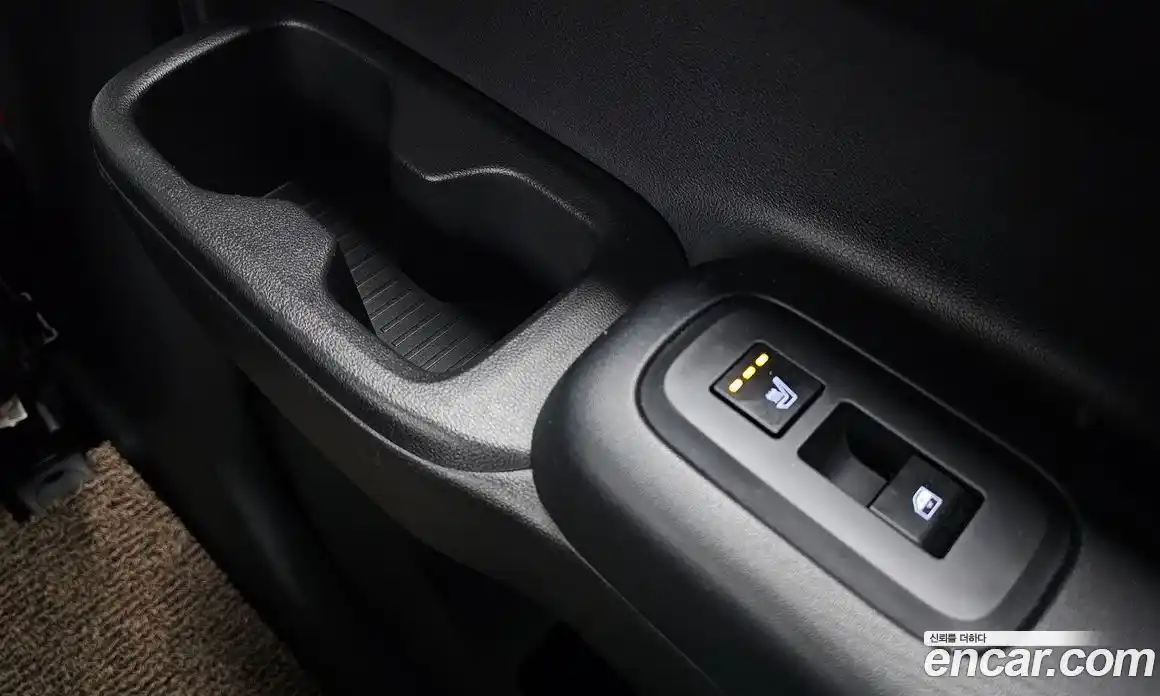 Hyundai Santa Fe 2024 1.6 Автомат в Москве № 125898, фото 20