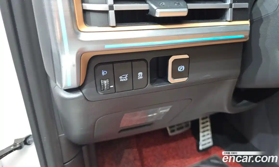 Hyundai Santa Fe 2024 1.6 Автомат в Москве № 126678, фото 16