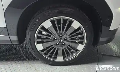 Hyundai Santa Fe 2024 1.6 Автомат в Москве № 126678, миниатюра 6