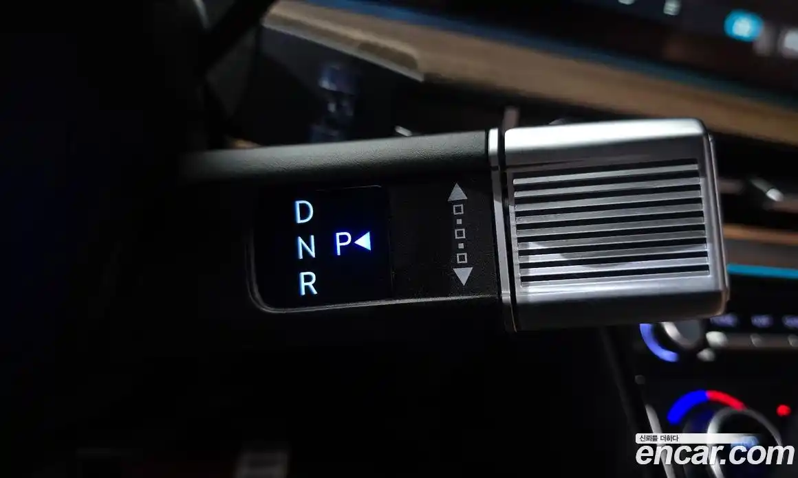 Hyundai Santa Fe 2024 1.6 Автомат в Москве № 126678, фото 10