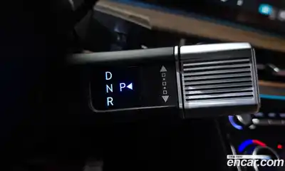 Hyundai Santa Fe 2024 1.6 Автомат в Москве № 126678, миниатюра 10