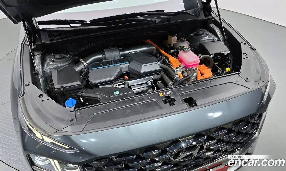 Hyundai Santa Fe 2023 1.6 Автомат в Москве № 127148, фото 12