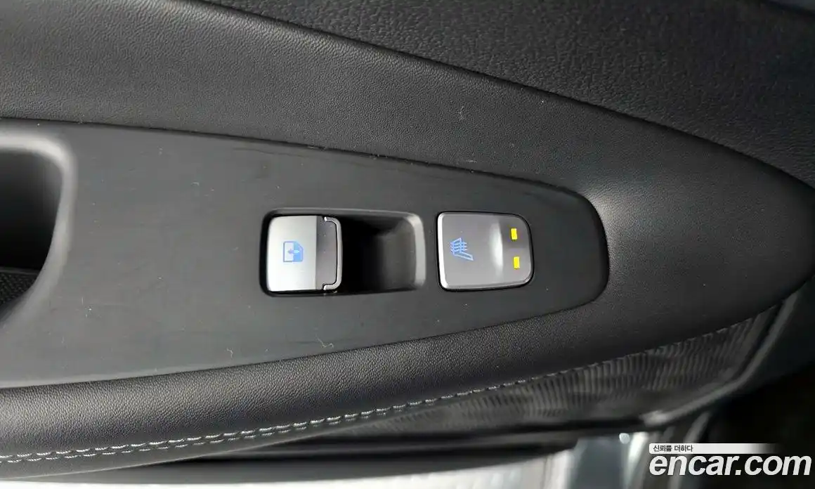 Hyundai Santa Fe 2023 1.6 Автомат в Москве № 127148, фото 14