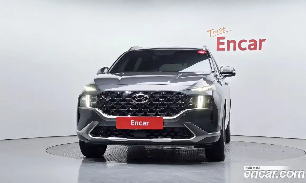 Hyundai Santa Fe 2023 1.6 Автомат в Москве № 127148, фото 16