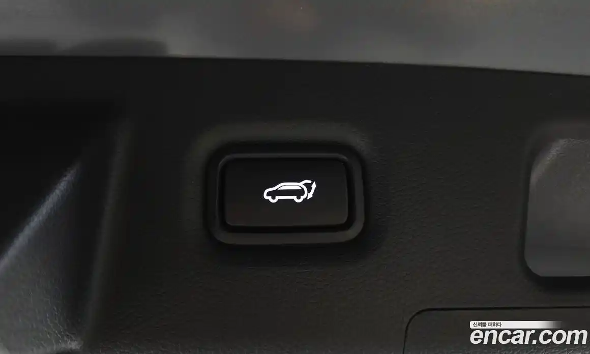 Hyundai Santa Fe 2023 1.6 Автомат в Москве № 127148, фото 10