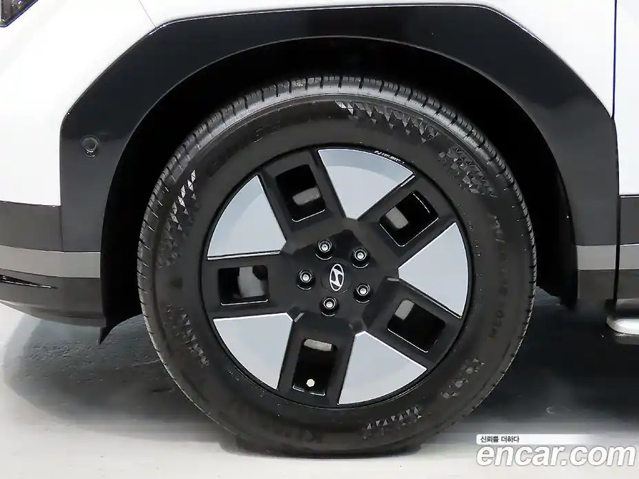 Hyundai Santa Fe 2024 1.6 Автомат в Москве № 128225, фото 20