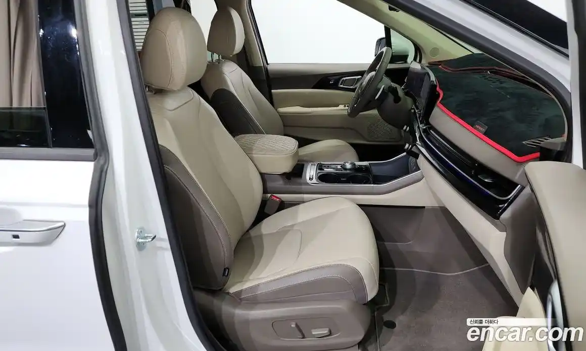 Kia Canival 2025 3.5 Автомат в Москве № 131585, фото 1