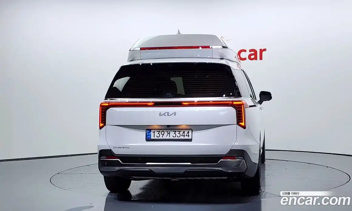 Kia Canival 2025 3.5 Автомат в Москве № 131585, фото 14