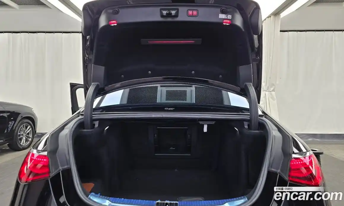 Mercedes-Benz S-Class 2024 4.0 Автомат в Москве № 135689, фото 20