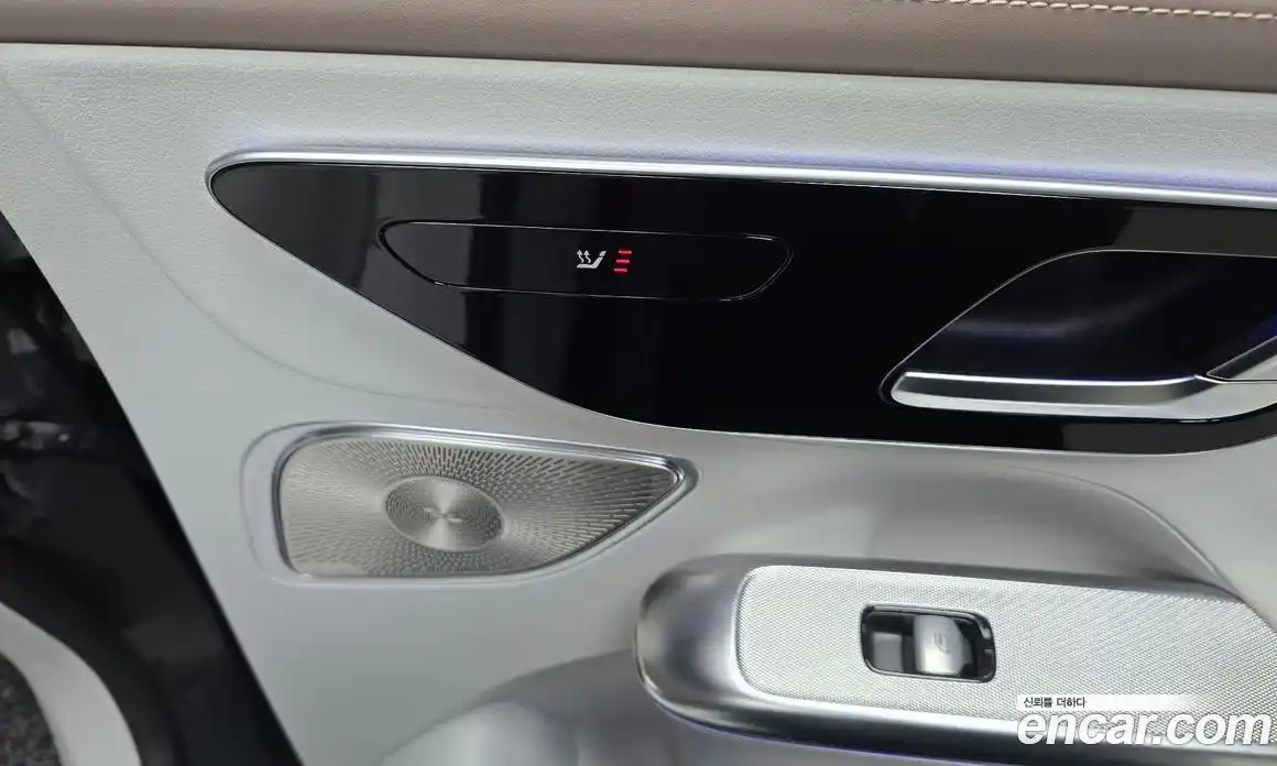 Mercedes-Benz EQE 2023 0.3 Автомат в Москве № 136308, фото 13