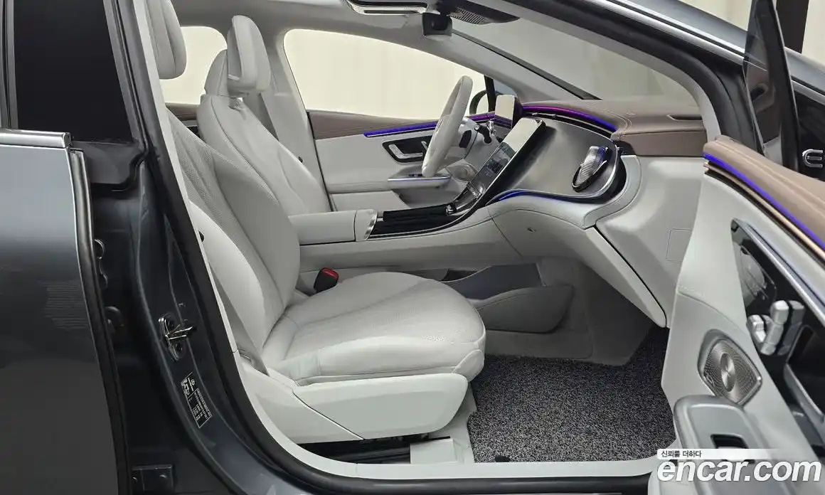 Mercedes-Benz EQE 2023 0.3 Автомат в Москве № 136308, фото 19