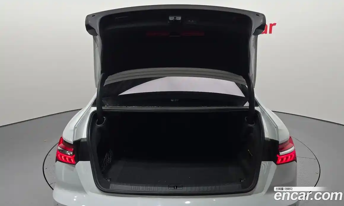 Audi A6 2022 2.0 Автомат в Москве № 136441, фото 17