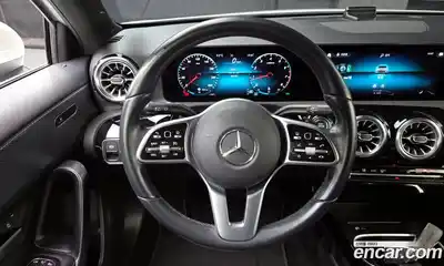 Mercedes-Benz A-Class 2022 2.0 Автомат в Москве № 137125, миниатюра 11