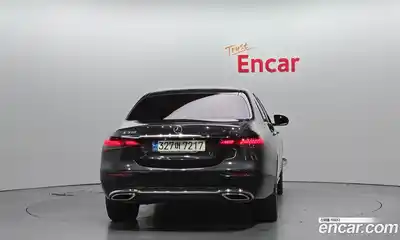 Mercedes-Benz E-Class 2023 2.0 Автомат в Москве № 137513, миниатюра 4
