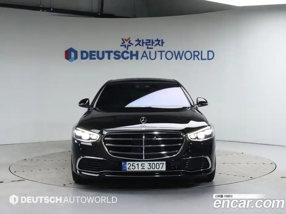 Mercedes-Benz S-Class 2021 4.0 Автомат в Москве № 139128, фото 3