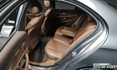 Mercedes-Benz E-Class, 2019