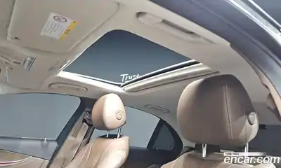 Mercedes-Benz E-Class 2019 1.9 Автомат в Москве № 141464, миниатюра 4