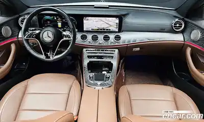 Mercedes-Benz E-Class 2023 2.0 Автомат в Москве № 142350, миниатюра 12