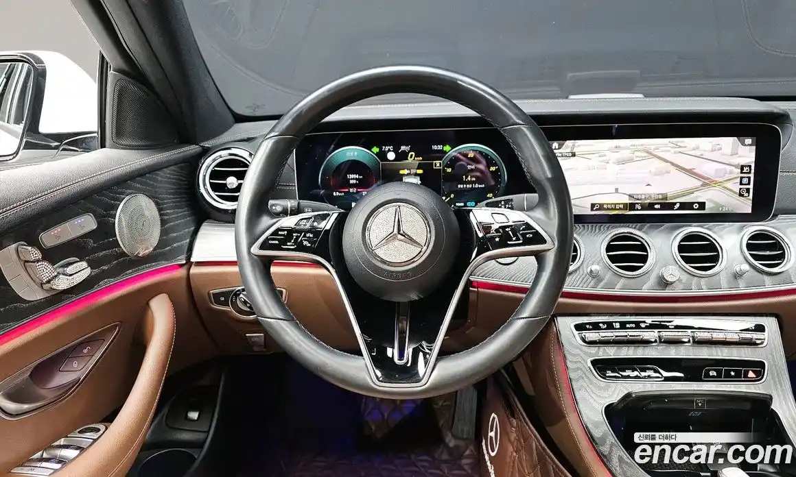 Mercedes-Benz E-Class 2023 2.0 Автомат в Москве № 142350, фото 4