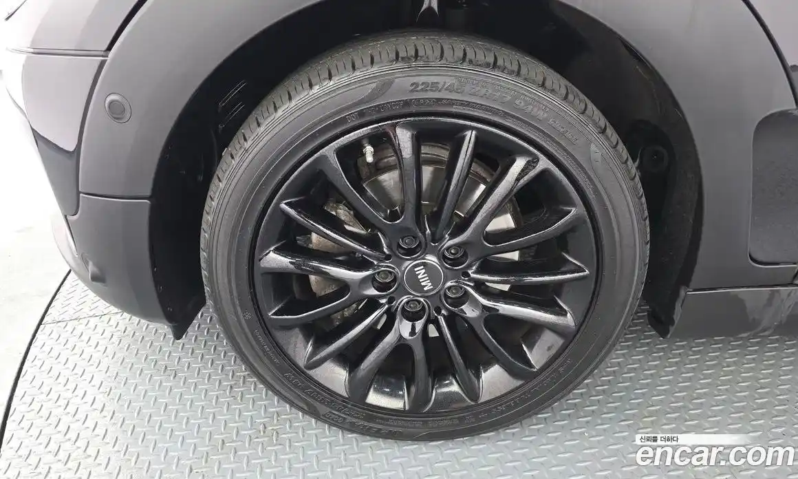 Mini Clubman 2021 1.5 Автомат в Москве № 147010, фото 15