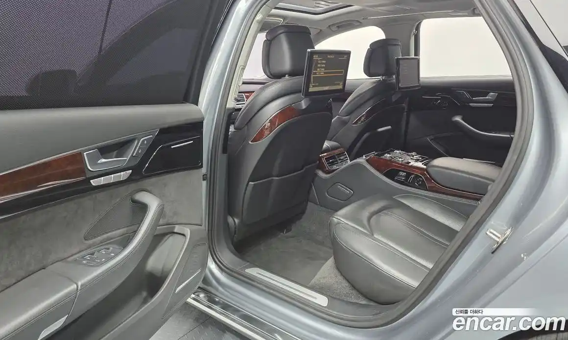 Audi A8 2012 4.2 Автомат в Москве № 147209, фото 13