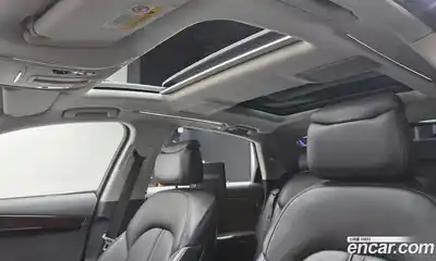 Audi A8 2012 4.2 Автомат в Москве № 147209, миниатюра 3