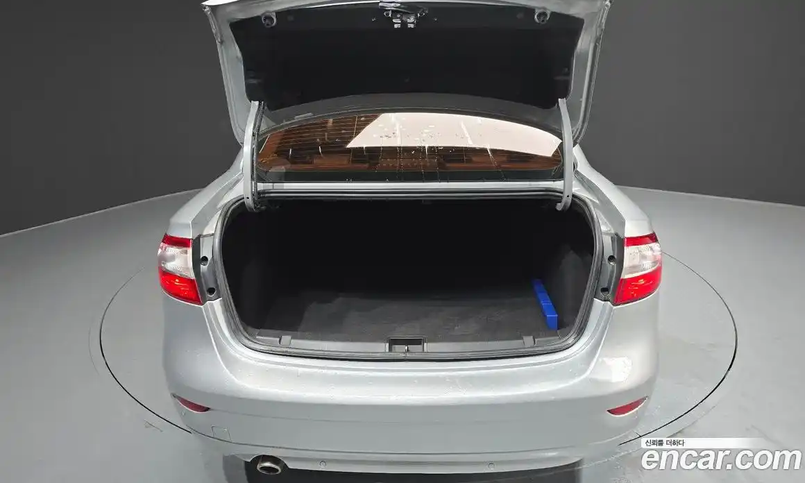 Renault SM3 2011 1.6 Автомат в Москве № 147919, фото 20