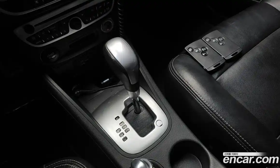 Renault SM3 2011 1.6 Автомат в Москве № 147919, фото 9