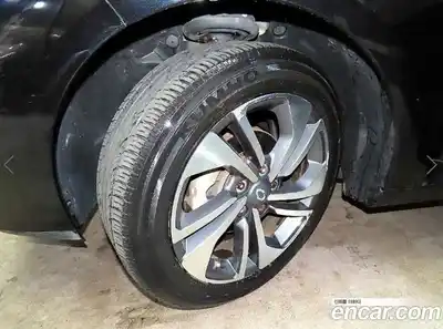 Renault SM3 2017 1.6 Автомат в Москве № 152210, миниатюра 11