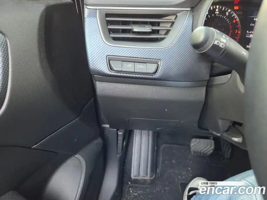 Renault XM3 2024 1.6 Автомат в Москве № 152242, фото 14