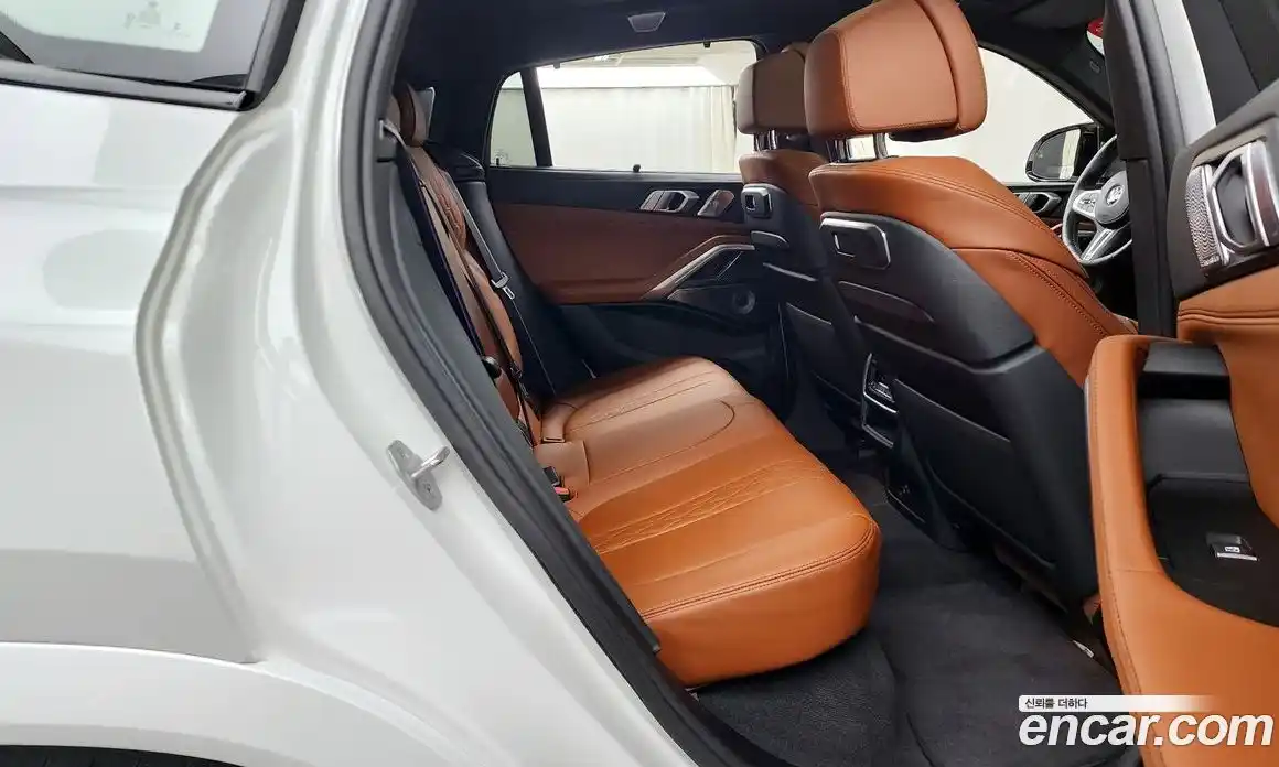 BMW X6 2024 4.4 Автомат в Москве № 154571, фото 13