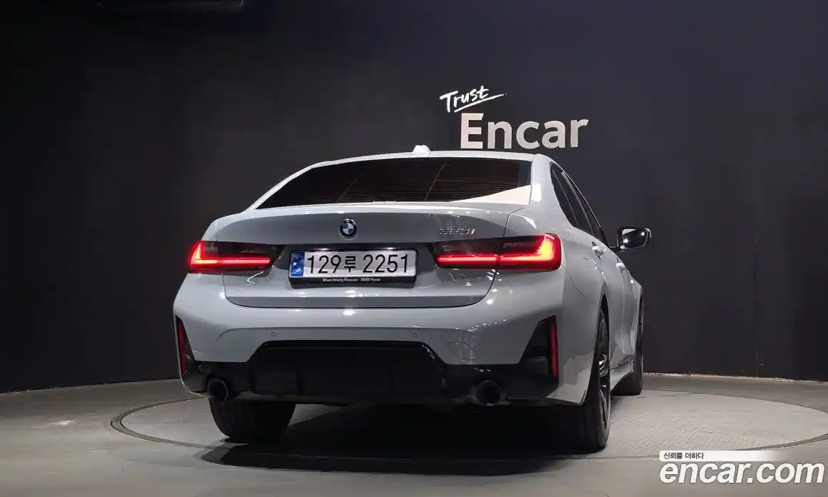 BMW 3-Series 2023 2.0 Автомат в Москве № 154874, фото 15