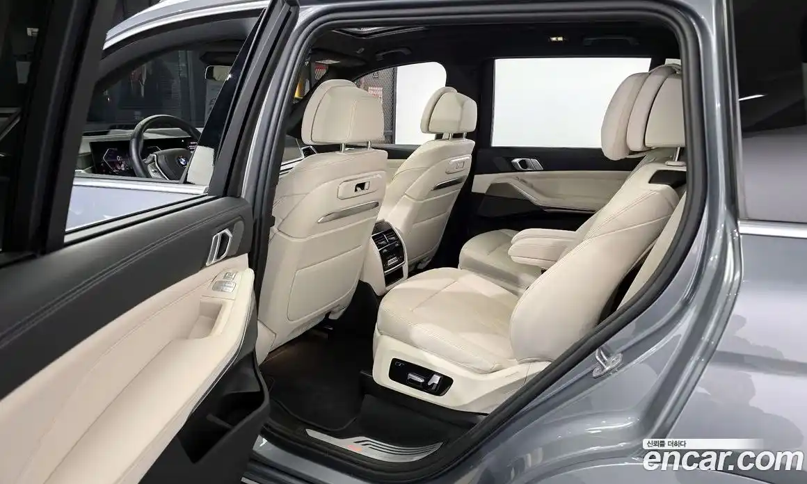 BMW X7 2023 3.0 Автомат в Москве № 157823, фото 15
