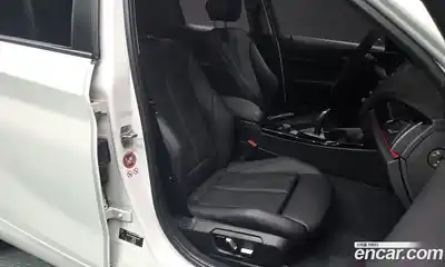 BMW 1-Series 2016 2.0 Автомат в Москве № 158319, миниатюра 9