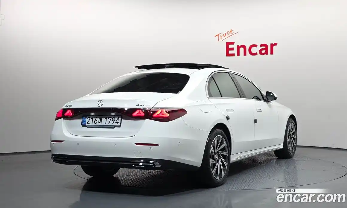 Mercedes-Benz E-Class 2024 2.0 Автомат в Москве № 160018, фото 20