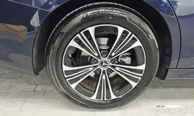 Mercedes-Benz E-Class 2024 2.0 Автомат в Москве № 160232, миниатюра 11