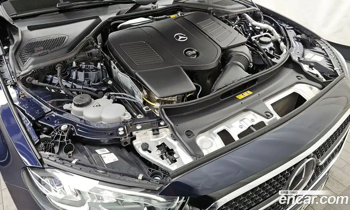 Mercedes-Benz E-Class 2024 2.0 Автомат в Москве № 160232, фото 3