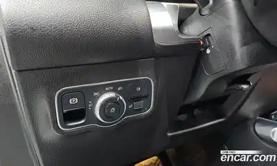 Mercedes-Benz GLB-Class 2021 2.0 Автомат в Москве № 160892, миниатюра 12