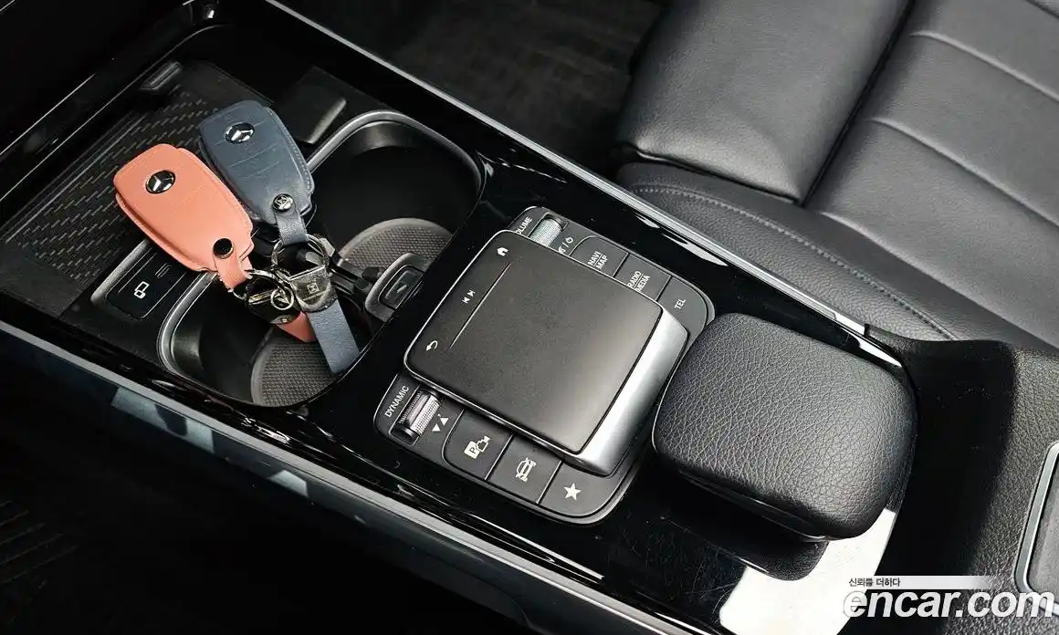 Mercedes-Benz GLB-Class 2021 2.0 Автомат в Москве № 160892, фото 16