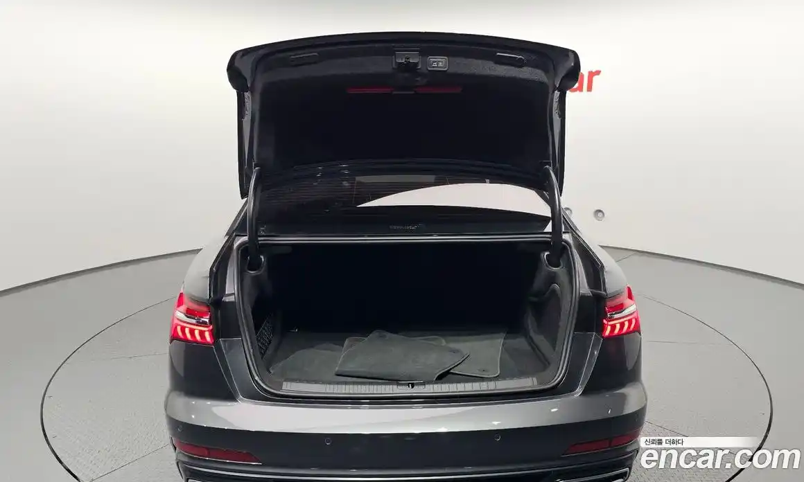 Audi A6 2021 2.0 Автомат в Москве № 162953, фото 15