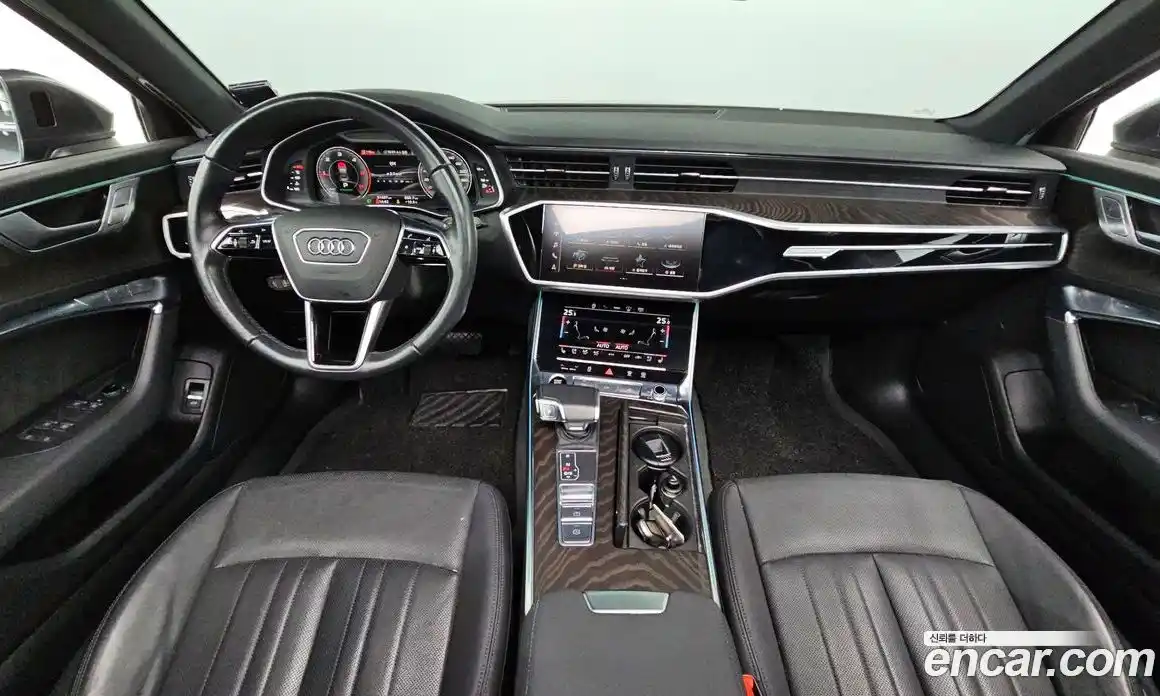 Audi A6 2021 2.0 Автомат в Москве № 162953, фото 17