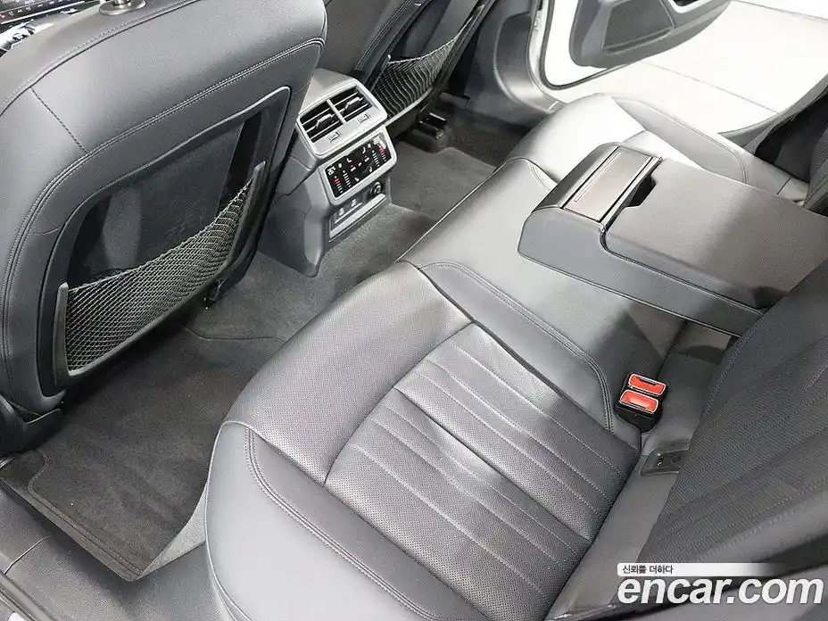 Audi A6 2022 2.0 Автомат в Москве № 163150, фото 15