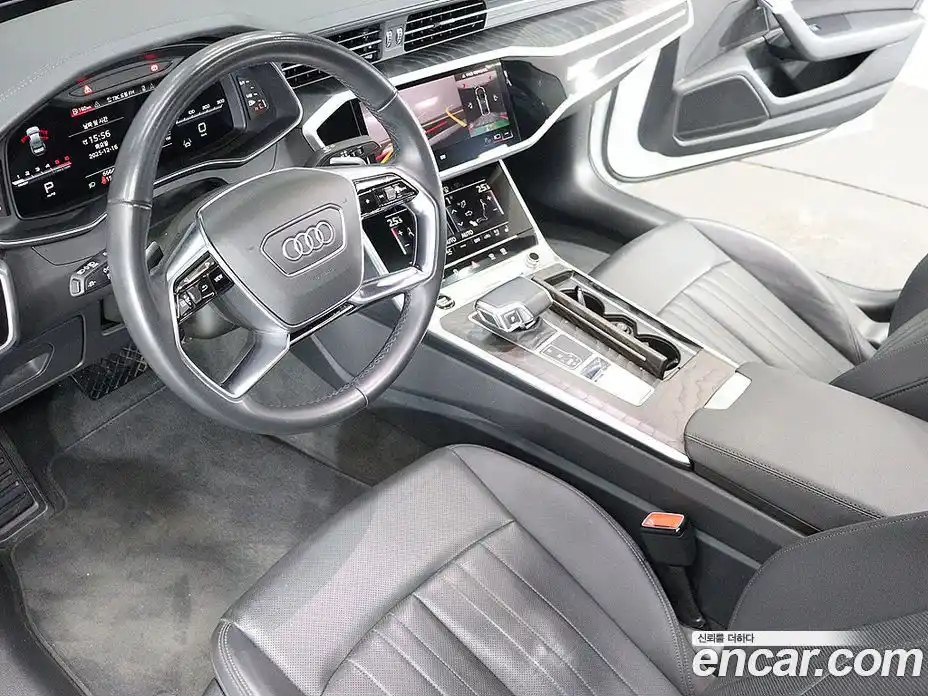 Audi A6 2022 2.0 Автомат в Москве № 163150, фото 16