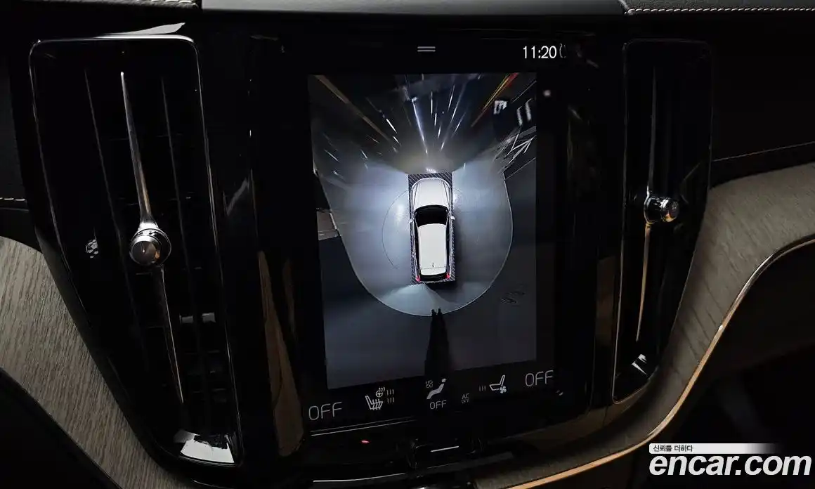 Volvo XC60 2019 2.0 Автомат в Москве № 164616, фото 17