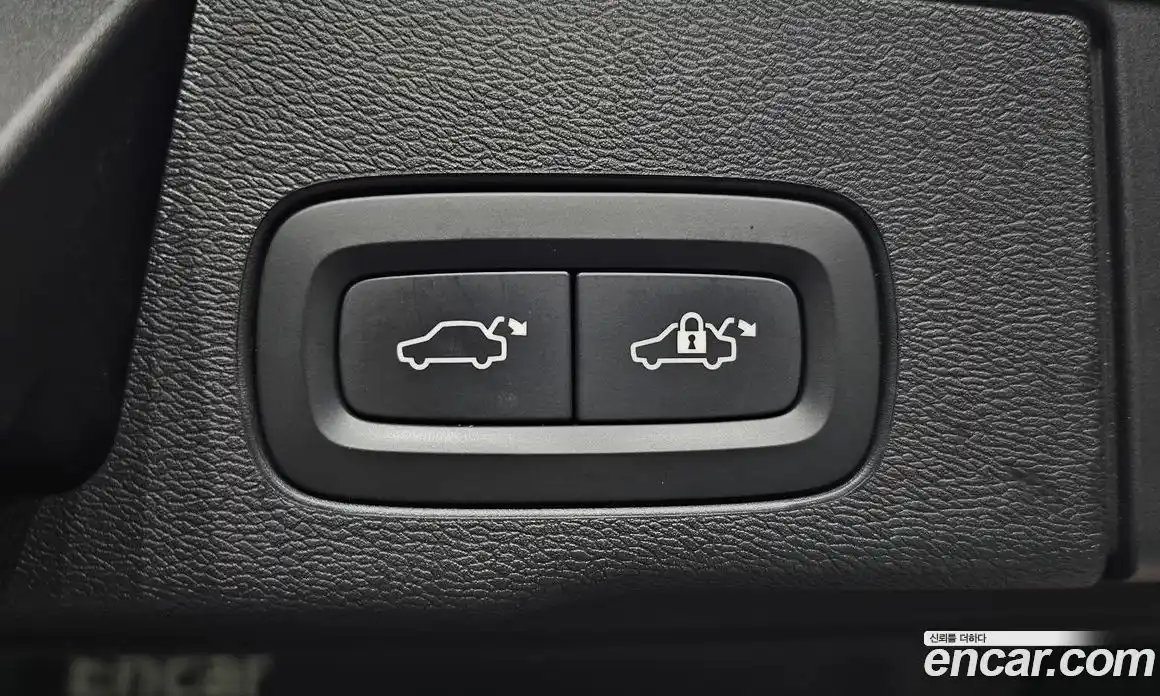 Volvo XC60 2019 2.0 Автомат в Москве № 164616, фото 18