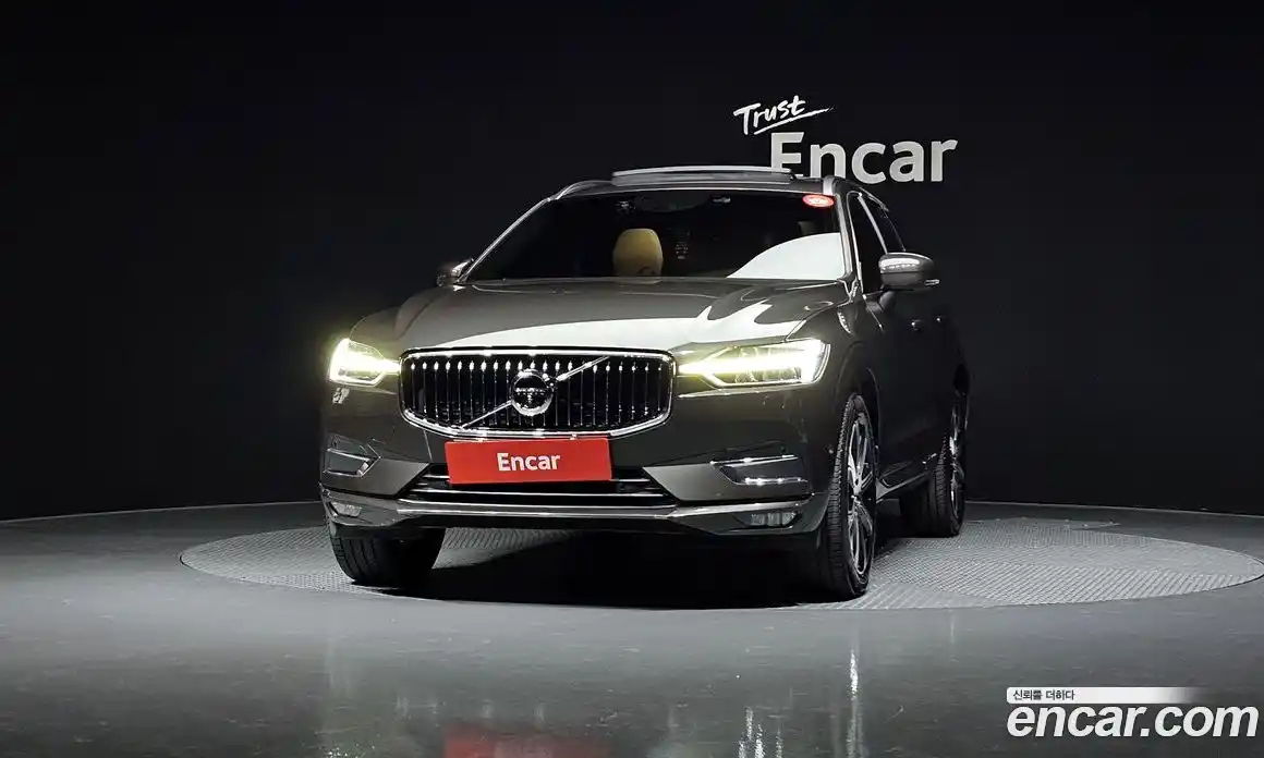 Volvo XC60 2019 2.0 Автомат в Москве № 164616, фото 7