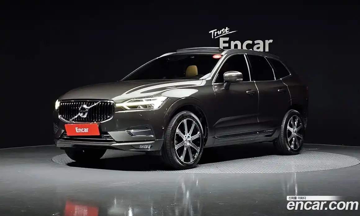 Volvo XC60 2019 2.0 Автомат в Москве № 164616, фото 8