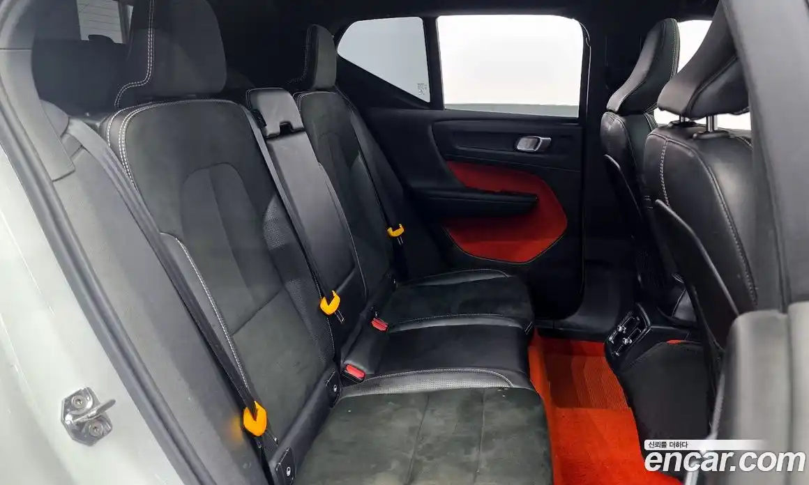 Volvo XC40 2019 2.0 Автомат в Москве № 164686, фото 11