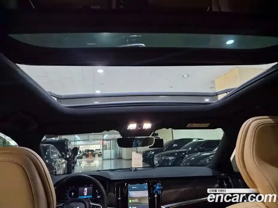 Volvo S90 2022 2.0 Автомат в Москве № 164727, фото 19